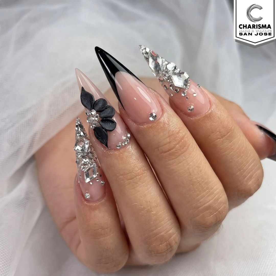 Gel nails art